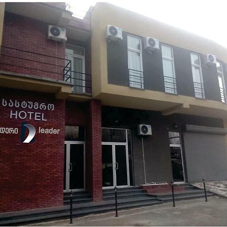 Hotel Leader Тбилиси Екстериор снимка